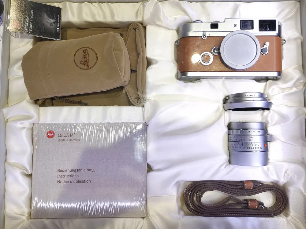 Aynasız fotoğraf makinesi, 2 lensli set — fotoğraf 2