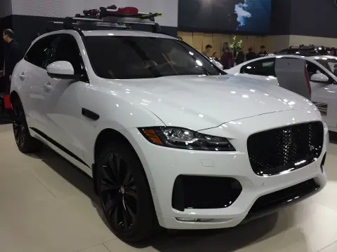 Bakımları yetkili serviste yapılmış SUV